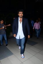 Arjun Kapoor snapped at airport on 5th Feb 2016